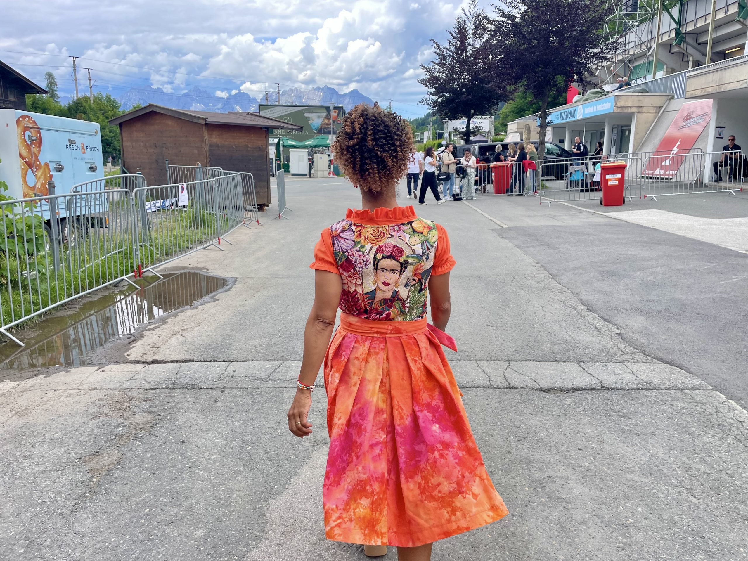 Dirndl  – Nähen mit Schreckmomente