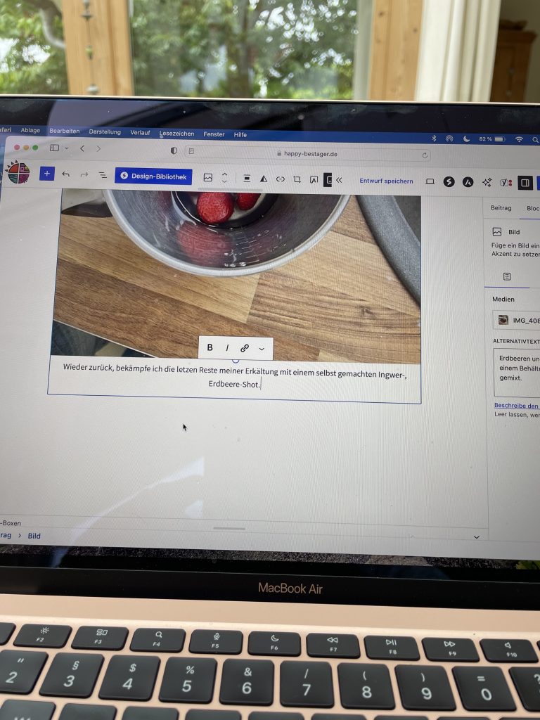 Ein geöffneter laptop