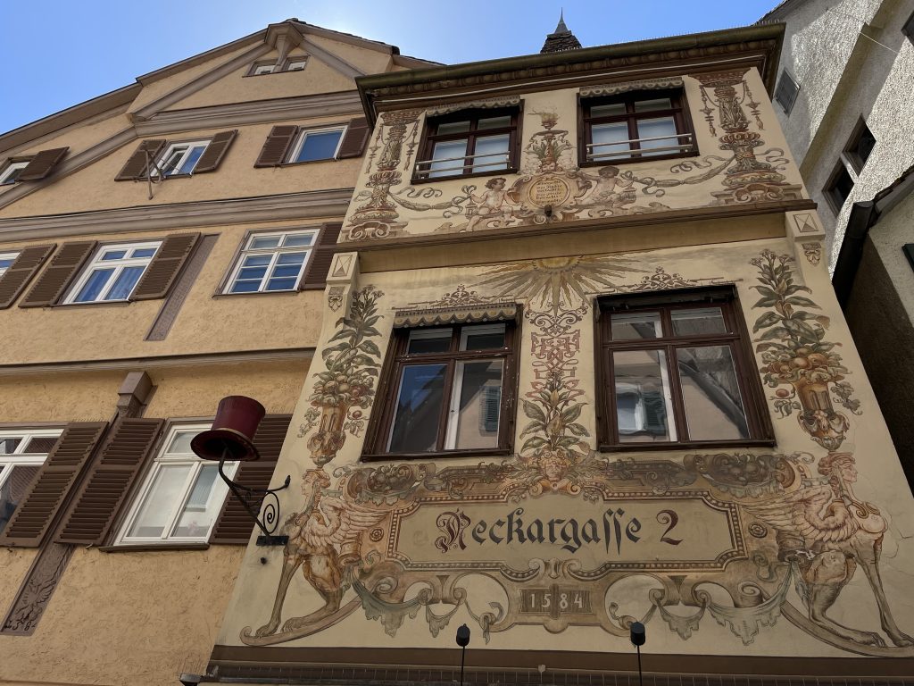 EIn Haus in Tübingen mit Wandmalerei aus dem Jahr 1584