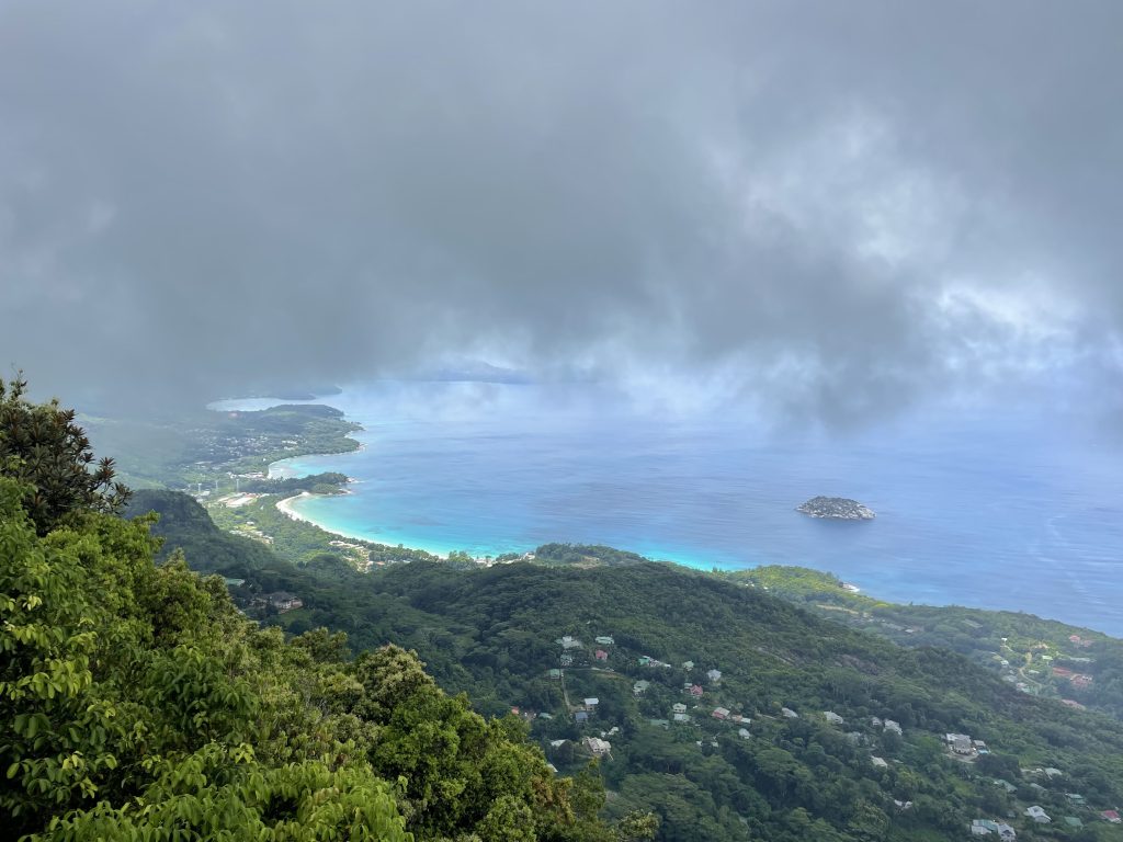 Ausblick von dem Berg Morne auf Mahé